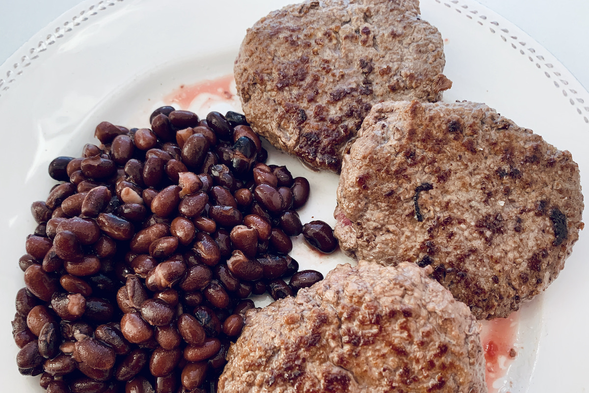 Beef patties and black beans - low vitamin a diet